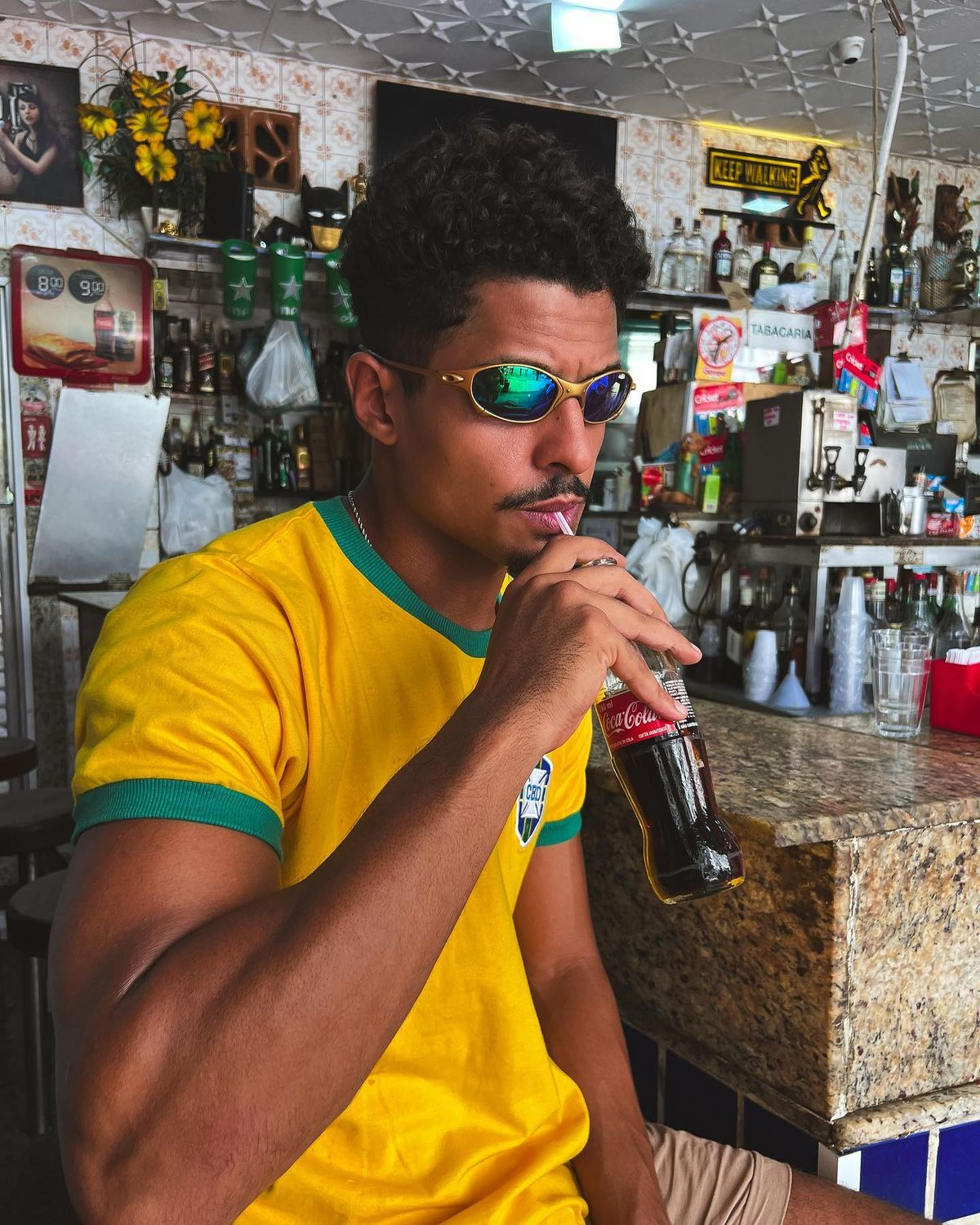 Lucas R.